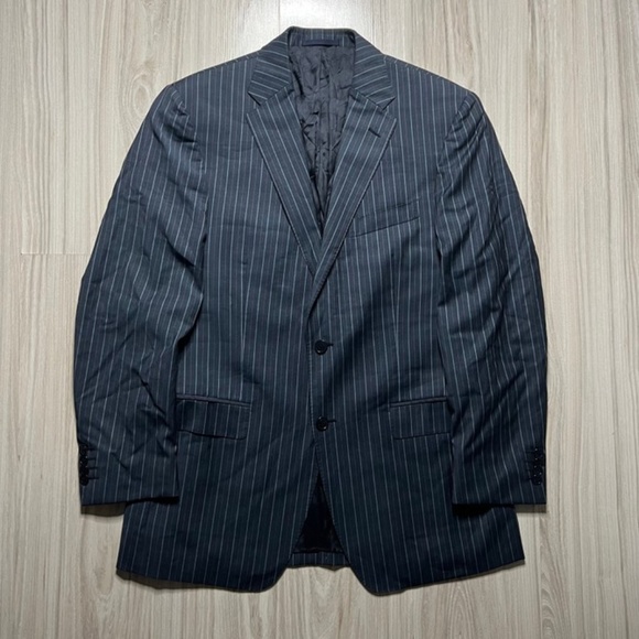 Versace pinstriped suit - Picture 5 of 7